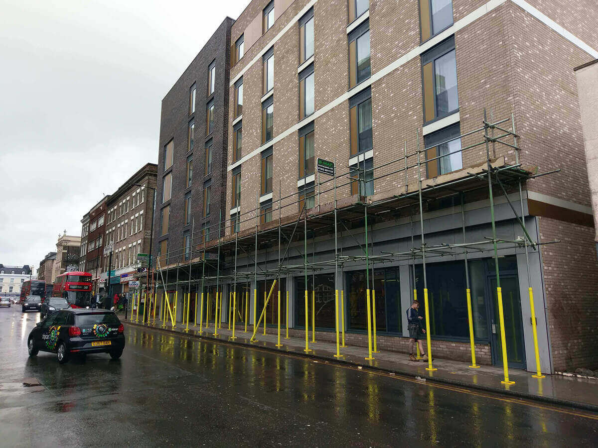 scaffolders in Hammersmith